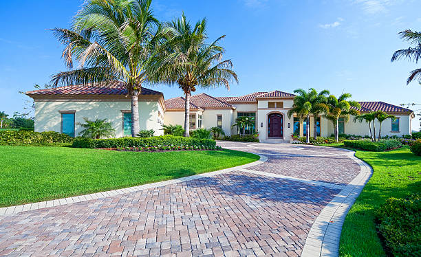 Best Interlocking Driveway Pavers  in Oyster Creek, TX